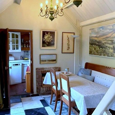 Rustic Retreat: Fireplace, Bbq, + Forest Access Burgh-Haamstede Zewnętrze zdjęcie